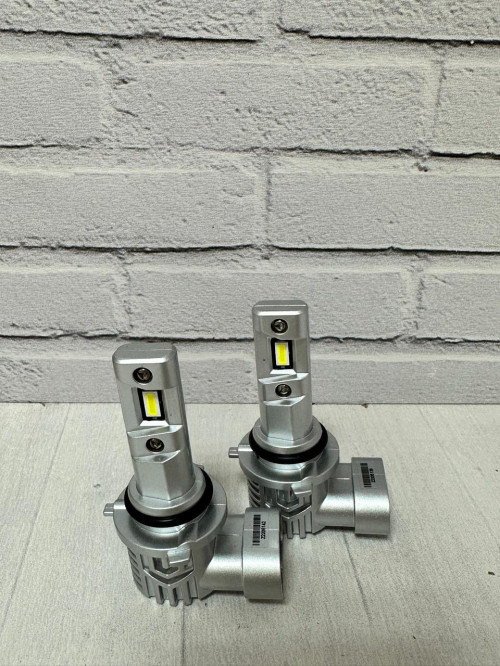 Светодиодные лампы Q12 HB4